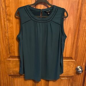 41 Hawthorn Dark Teal Sleeveless Pleated Yoke Camisole